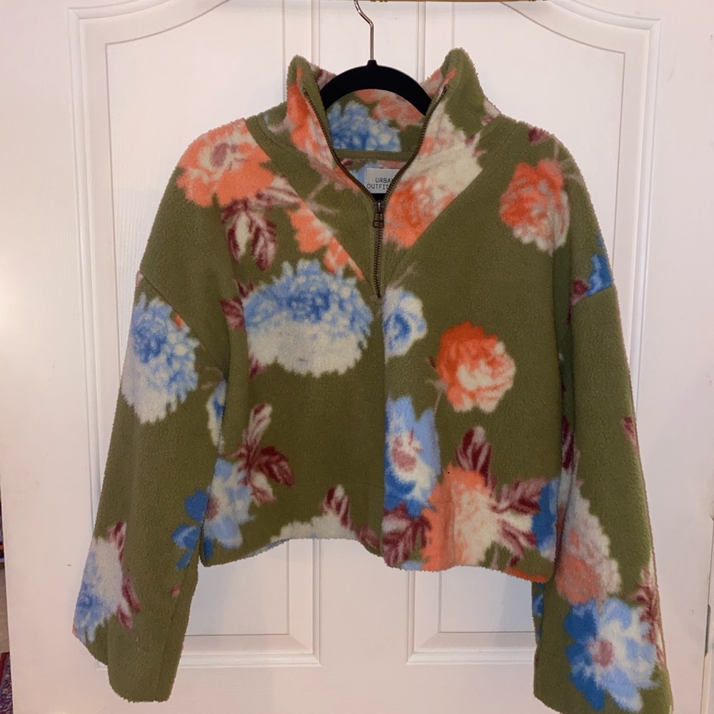 Urban Outfitters Cropped Fleece Quarter-Zip – Floral Print – Size M